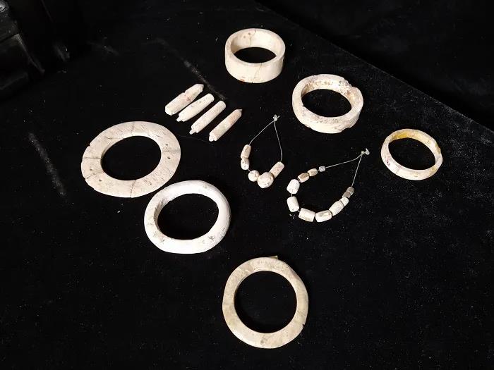 《探秘东方金字塔》杀青