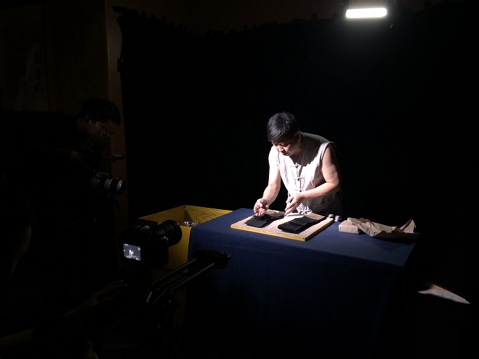 《金陵遗韵》·金箔